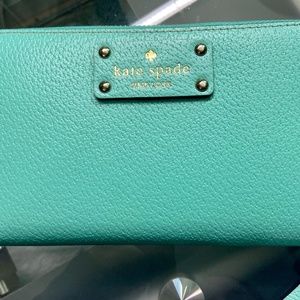 Kate Spade Wellesley Neda Wallet